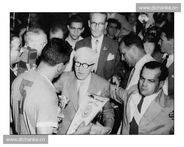 1930年乌拉圭世界杯：首届足球盛会的历史意义与影响